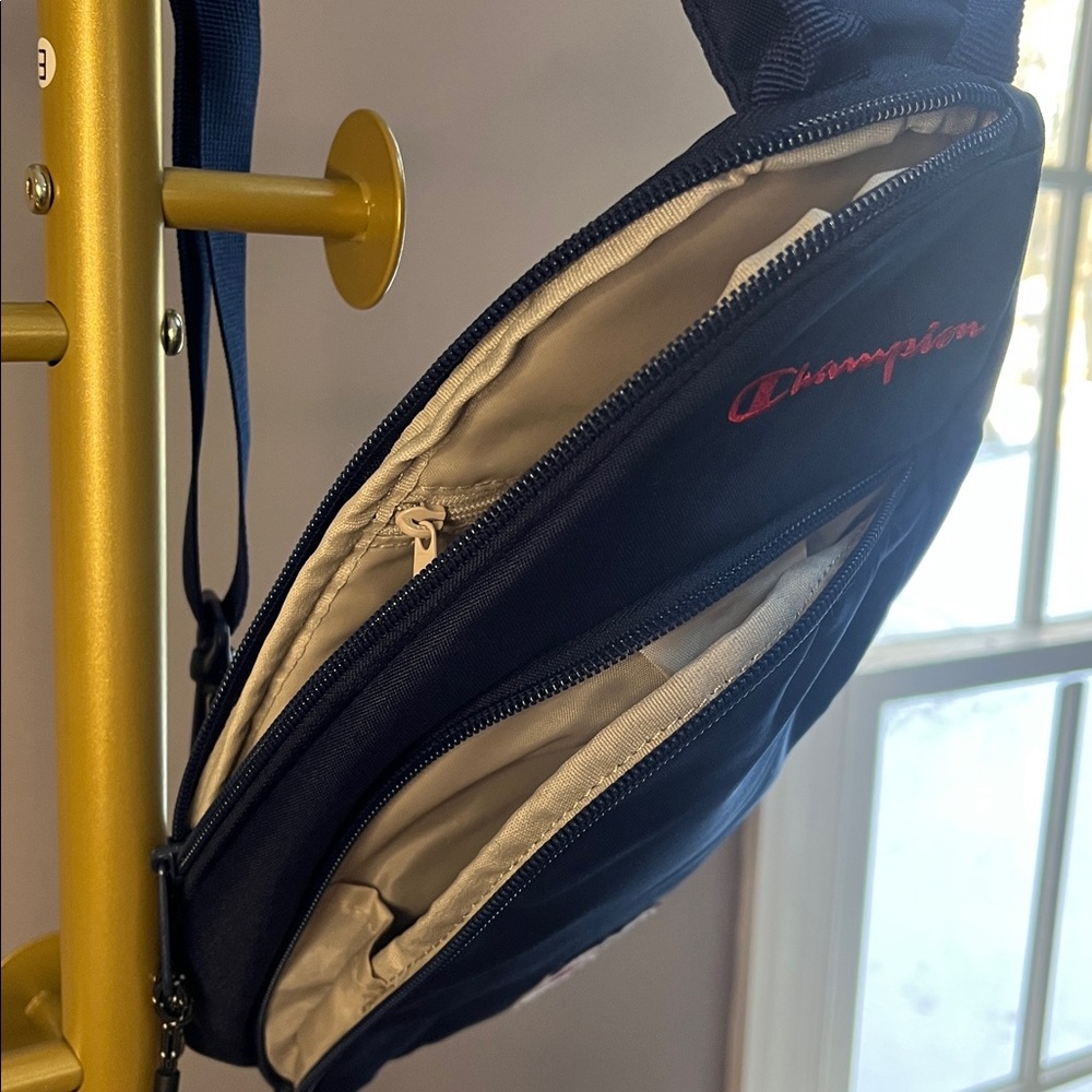 Champion Method Dark Blue / Navy Sling Strap Bag - Picture 6 of 10